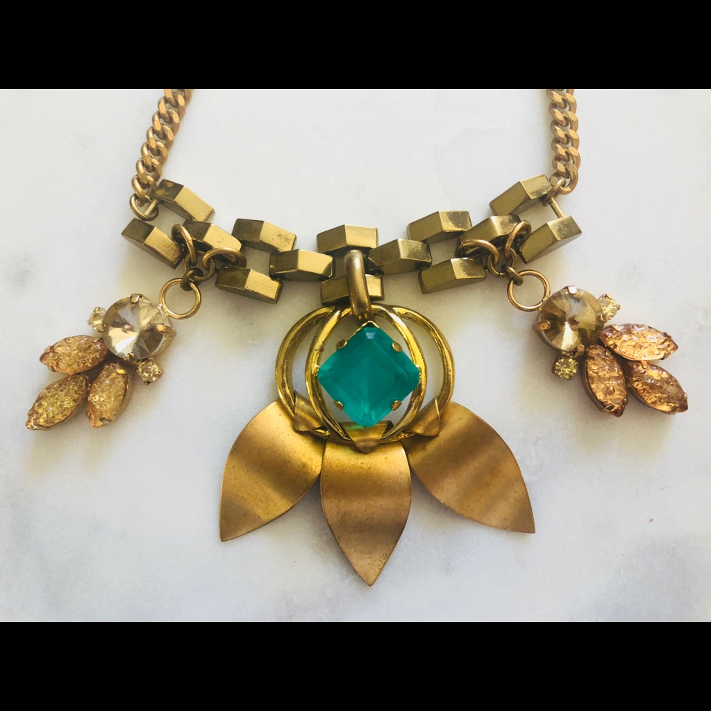 Lulu Frost Neclace